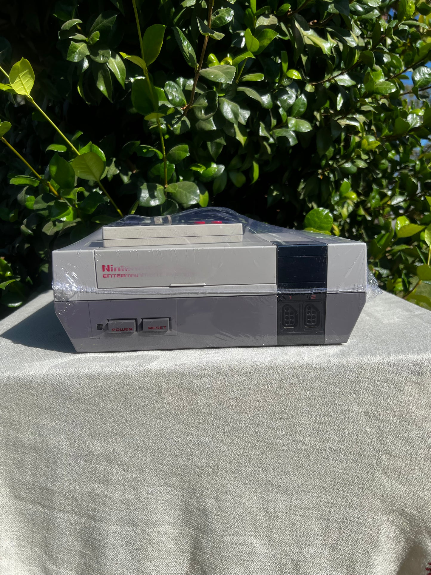 NES SYSTEM! *Minor Cosmetic DMG*